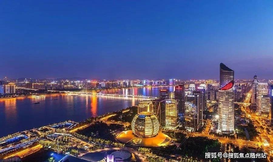 最新掌机,最新掌机，深度解析与观点阐述