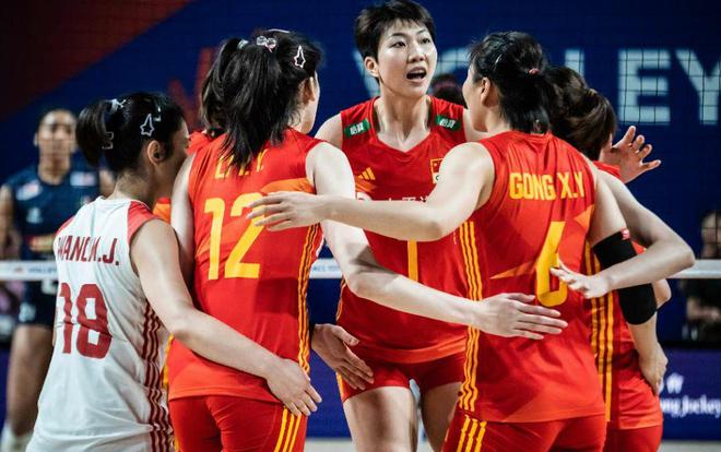 女排最新战报，时代的荣光再次闪耀赛场