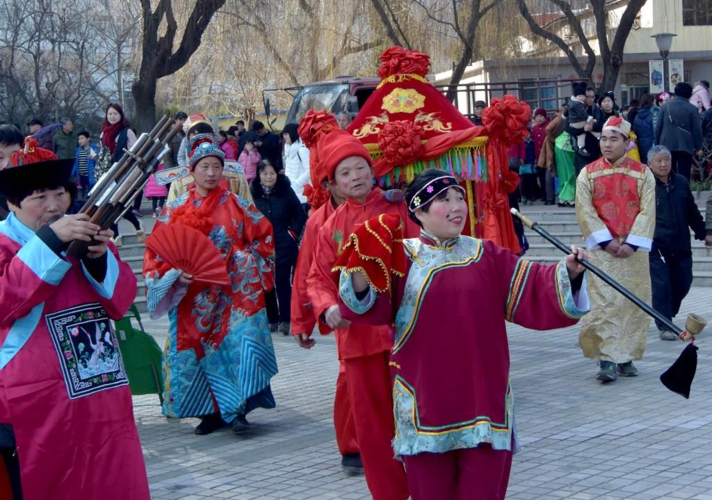 时尚与传统交融，最新款秧歌服装亮相，展现独特魅力