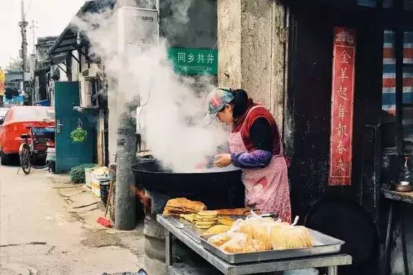 李在村最新小巷美食探秘，隐秘美味大揭秘