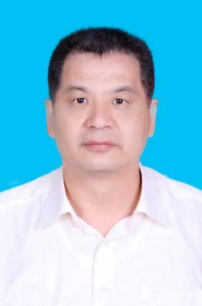 谭凤涛，时代之光下的杰出人物新篇章