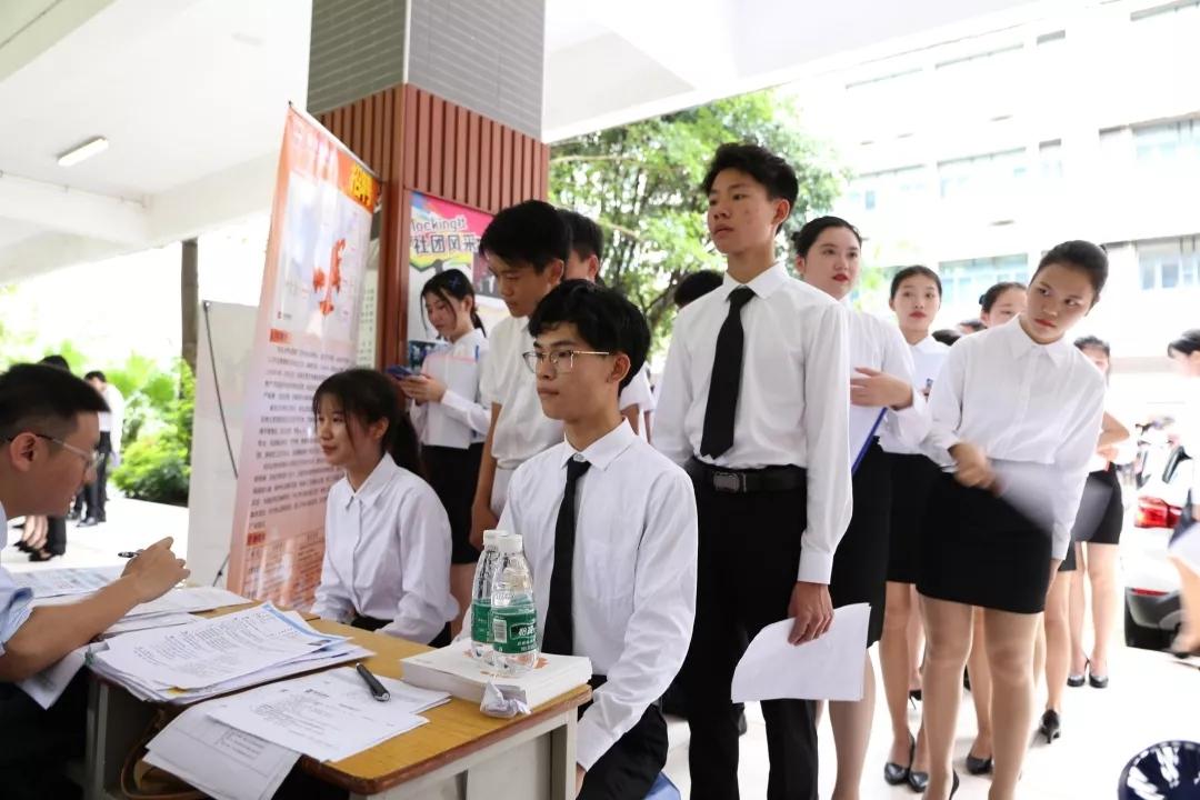 清远长隆最新招聘信息全面解析，揭秘最新岗位与机会！