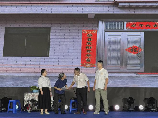 廉江安铺最新发展，活力源泉与自信成就之路的蜕变之旅