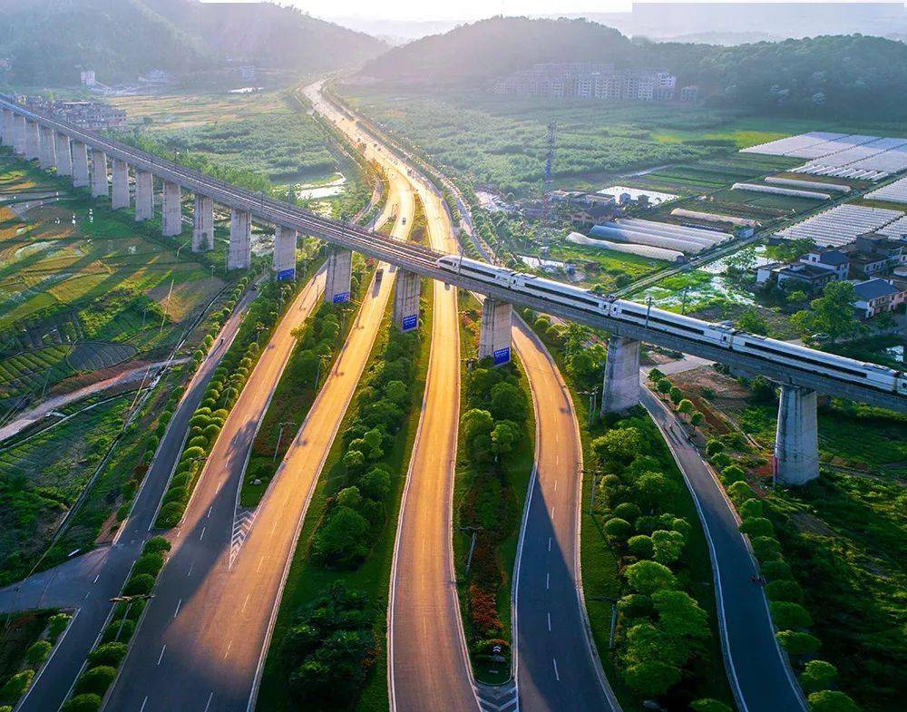 河南封丘最新道路规划，科技引领重塑交通，未来道路触手可及