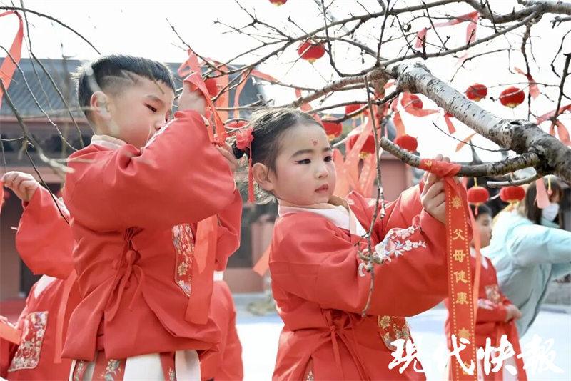 淮安高铁东站最新动态，启程的钟声，自信与力量的蜕变