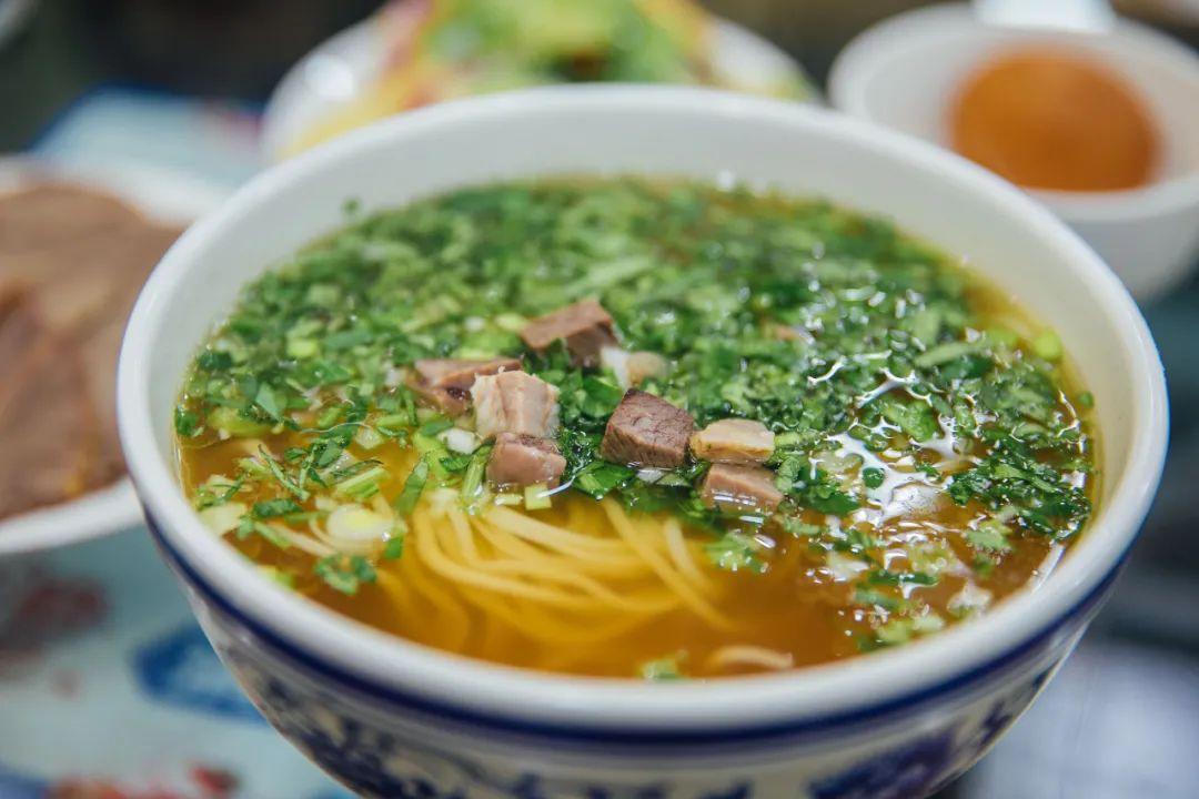 兰州特色小店亮相小巷深处，独特风味惊艳亮相的最新消息